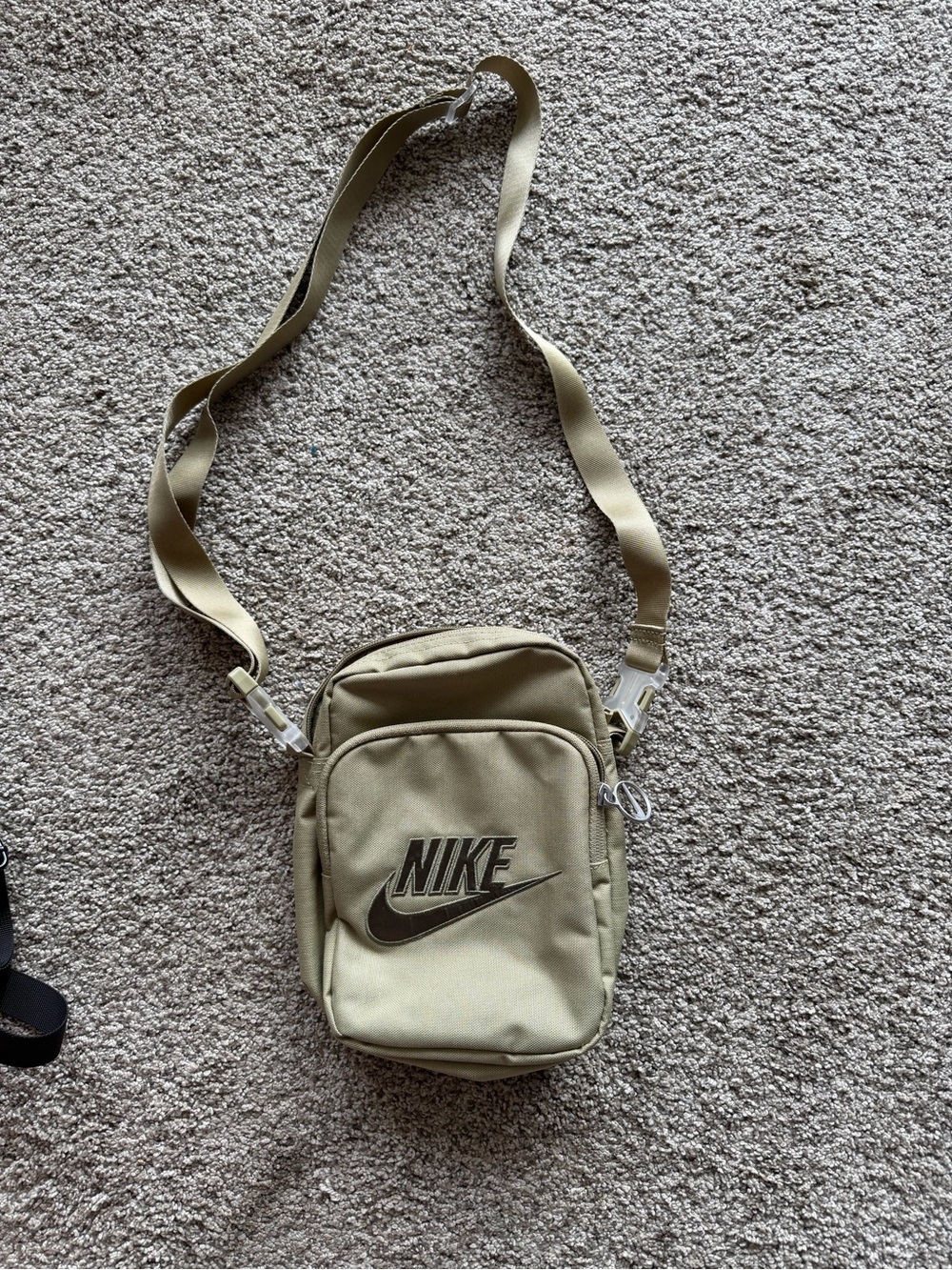 Nike Khaki/Camo Green Crossbody Shoulder Bag